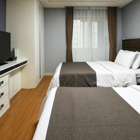 Jeju Airport Hotel מראה חיצוני תמונה