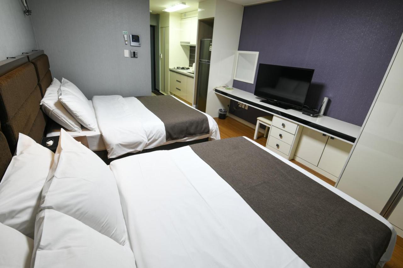 Jeju Airport Hotel מראה חיצוני תמונה