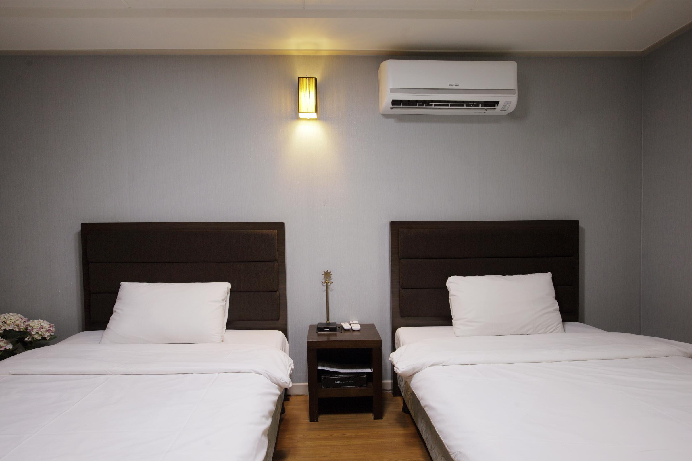 Jeju Airport Hotel מראה חיצוני תמונה