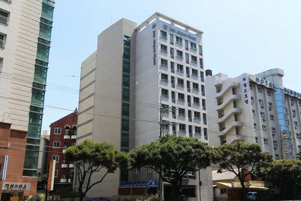 Jeju Airport Hotel מראה חיצוני תמונה