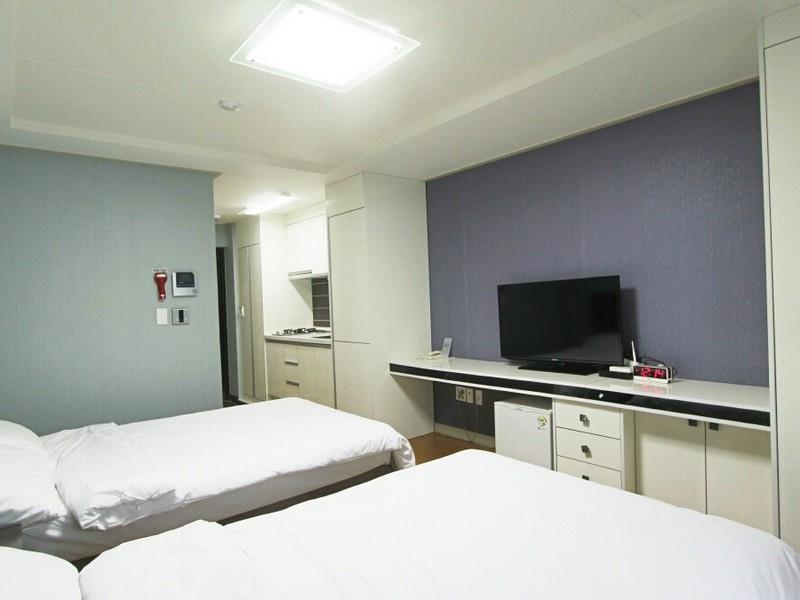 Jeju Airport Hotel מראה חיצוני תמונה