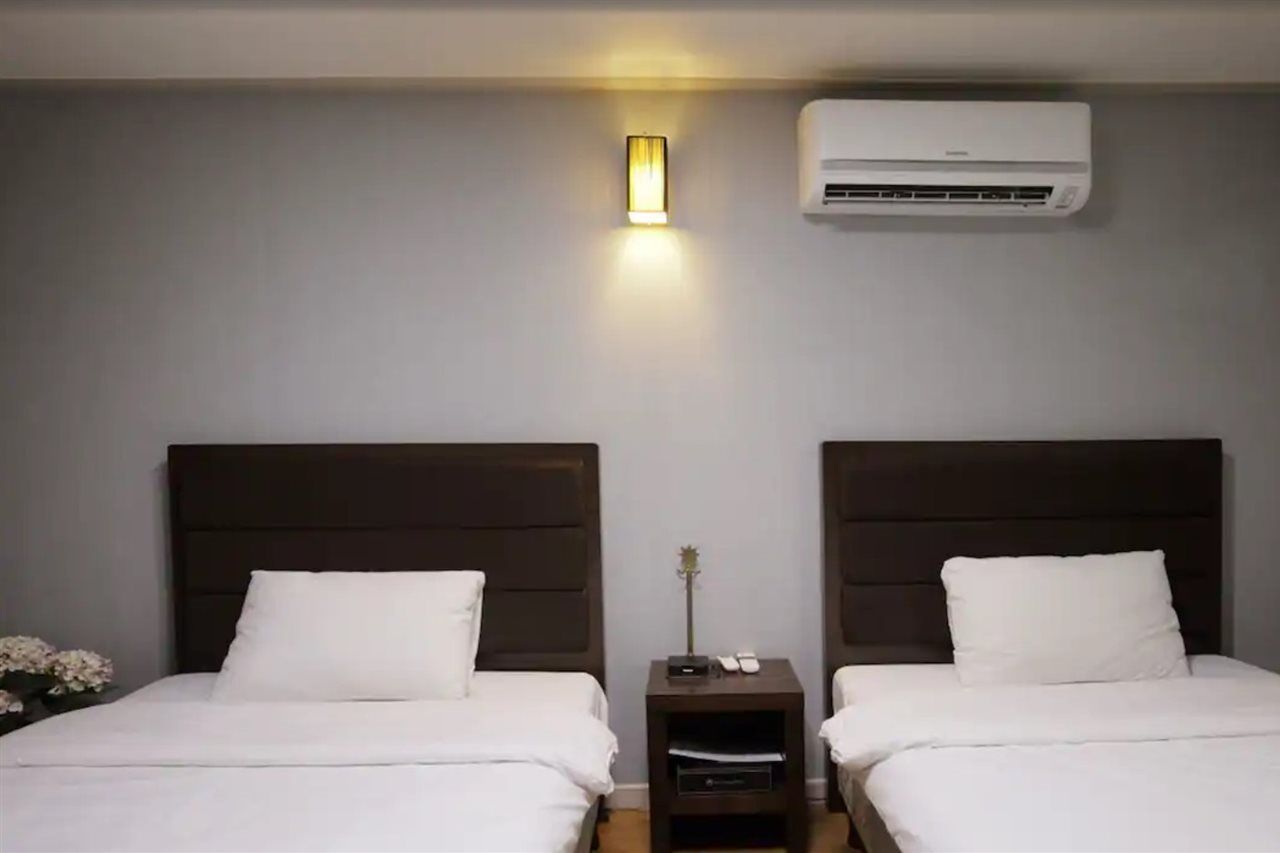 Jeju Airport Hotel מראה חיצוני תמונה